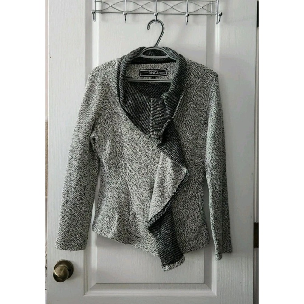 BNCI Blanc Noir Full Asymmetrical Zip Womens Cardigan Sweater Black White Size M